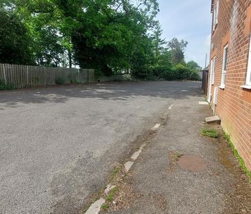 1 bedroom terraced house to rent - Photo 6