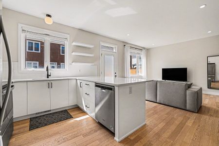 For Lease - 85 Latigo Ridge, Stittsville - Munster - Richmond, Ontario - Photo 5