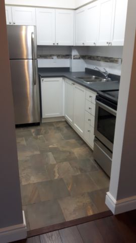 745 Davis Drive - Unit 406 - 2 bed, 1 bath - Photo 4