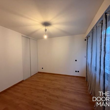 Location Appartement 3 pièces 64m² NIORT 79000 - Photo 3