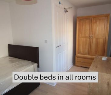 5 bedroom terraced house to rent - Photo 3