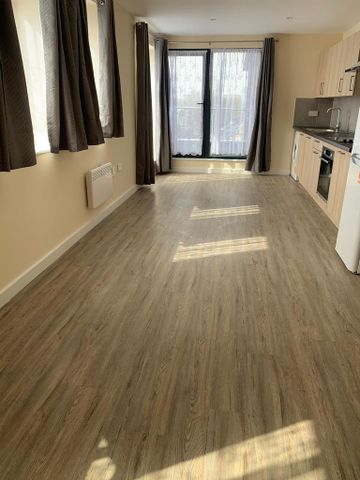 1 bedroom apartment to rent - Photo 3