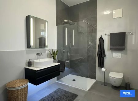 Erstbezug nach Sanierung! Tolle ca. 85 m² Mietwohnung mit Balkon in Wolfsberg - Foto 5