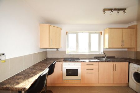 1 bedroom flat to rent - Photo 4