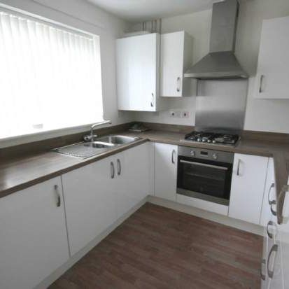 2 bedroom property to rent in Warrington - Photo 1