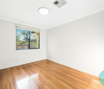 2 Glencoe Avenue, Chatswood NSW 2067 - House For Rent | Domain - Photo 2