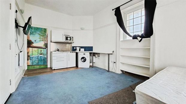 1 bedroom flat to rent - Photo 1