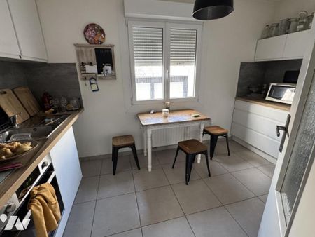 Appartement à louer à ROYE - Photo 4
