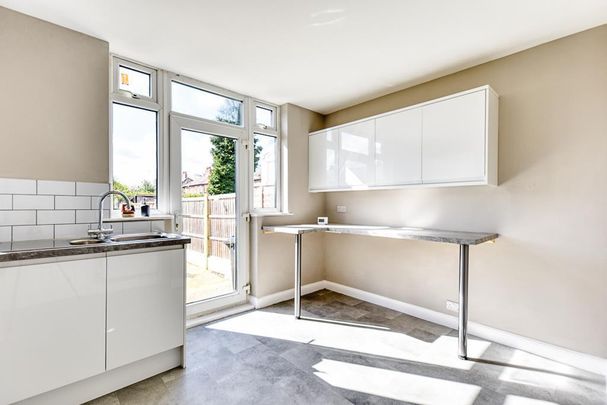 2 bedroom semi-detached house to rent - Photo 1