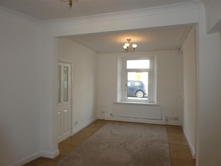 Pegler Street, Brynhyfryd, SA5 9JT, Swansea - Photo 2