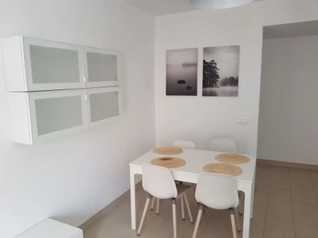 Piso de alquiler en Calle Padre Lerchundi, Centro - Photo 3