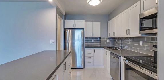 Macey Apartments - Photo 2