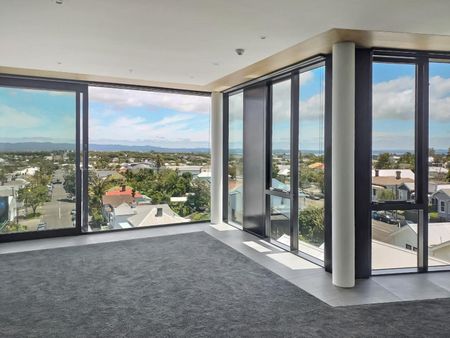 1 bedroom apartment in Ponsonby - Photo 2