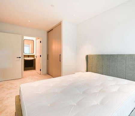 Cedrus Avenue, Southall, London, UB1 - Photo 4