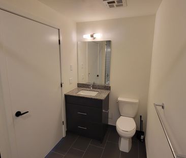 For Lease - 345 Wheat Boom Drive Unit# 1003, Oakville, Ontario - Photo 2