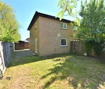 3 bedroom semi-detached house to rent - Photo 6