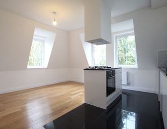 1 Bedrooms Flat to rent in Parsanage Lane, Bishops Stortford CM23. | £ 225 - Photo 1