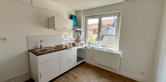 À louer : Appartement 2 pièces à Calais-Nord - Photo 2