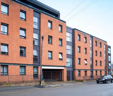 1 bedroom in a flat share to rent - Photo 6