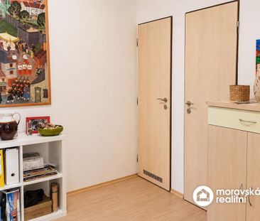 Pronájem bytu 3+1 30 m2 - Fotografie 5