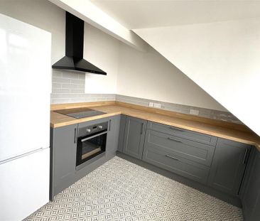 1 bedroom property to rent - Photo 2