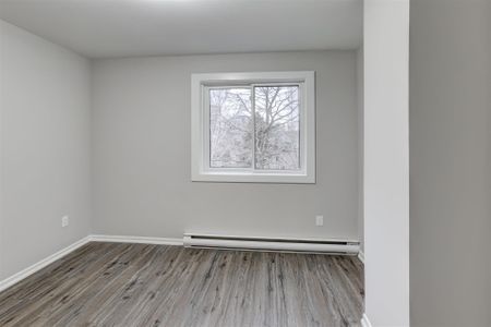 For Lease - 2145 Sherobee Road Unit# 85, Mississauga, Ontario - Photo 5