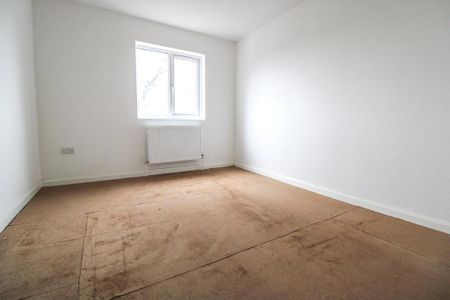 4 bedroom house to rent - Photo 2