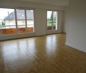 Location Appartement 4 pièces 93m² NEVERS 58000 - Photo 2