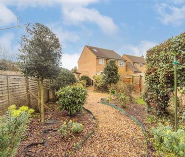 2 bedroom semi-detached house to rent - Photo 4