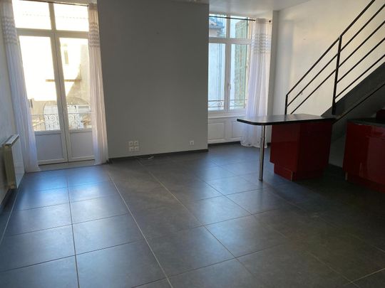 Location Appartement 3 pièces 46m² AUBENAS 07200 - Photo 1