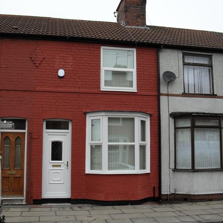 2 bedroom terraced house to rent - Photo 1
