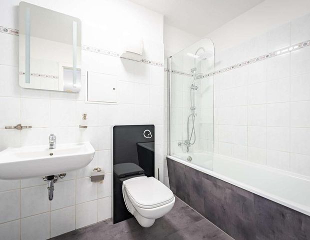 ✨NEU ! Stadtwohnung mit Stil - 3 Zimmer & Einbauküche in Magdeburg-Stadtfeld - Photo 1
