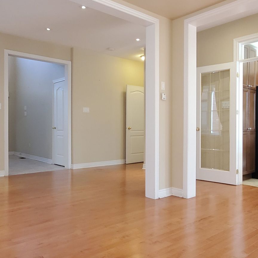 For Lease - 95 Princess Diana Drive, Markham, Ontario - Photo 1