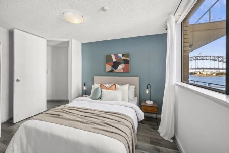 Fully Furnished Executive Retreat with Views, Location and Prestige - Photo 4