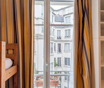 Logement à Paris, Location meublée - T4 - Grenelle (PA-2668) - Photo 2
