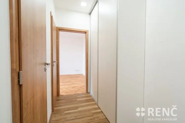 Pronájem bytu 2+1 (54 m - Фото 1