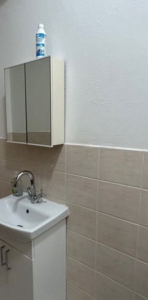 St Albans Road - Photo 1