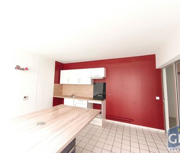 Location Appartement 2 pièces 49m² - Photo 4