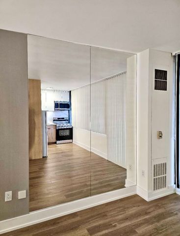 For Lease - 720 Spadina Avenue Unit# 705, Toronto, Ontario - Photo 5