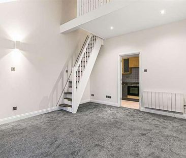 Regents Court, Sopwith Way, Kingston Upon Thames, KT2 - Photo 1