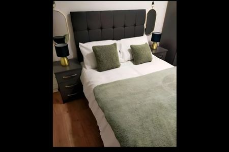 2 Bed Terraced House, Urlwin Walk, SW9 - Photo 4