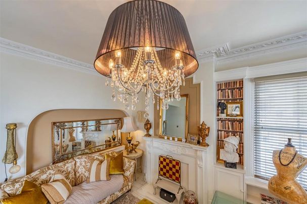 2 bedroom maisonette to rent - Photo 1