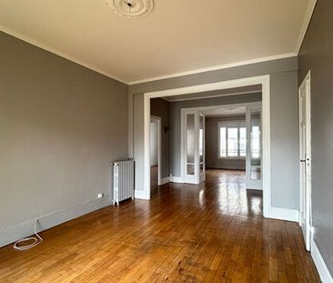 Appartement 4 pièces 92m2 REIMS 955 euros - Photo 3