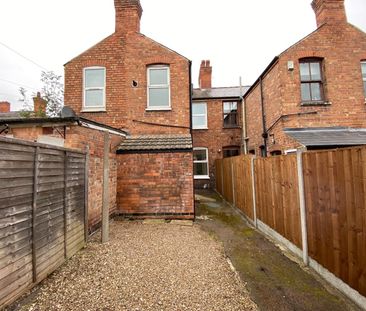 2 Bed Terraced House, Wilford Crescent East, NG2 - Photo 6