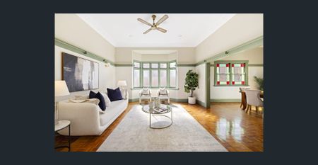 Timeless charm in a prime Burwood Heights setting - Photo 2