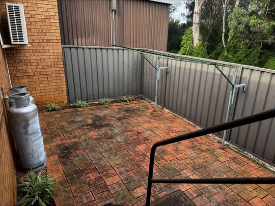 Fresh & Airy Three-Bedroom Villa in a Peaceful Setting - Photo 1