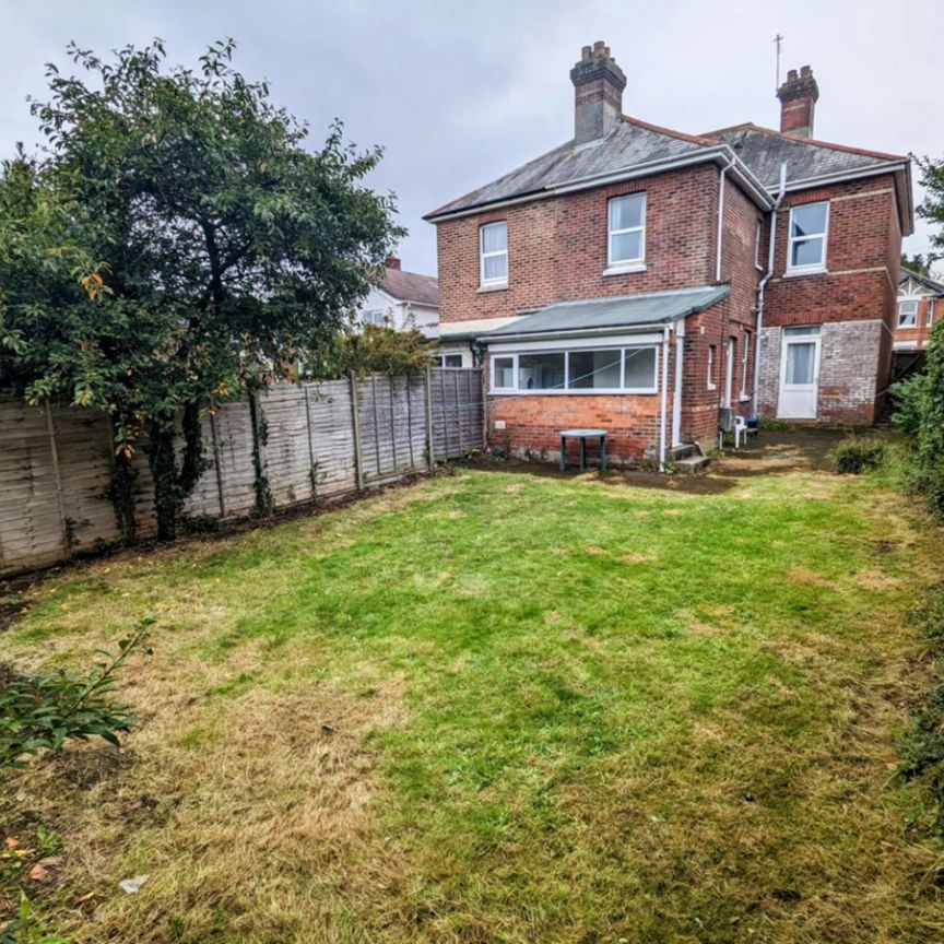 To Rent Sedgley Road, Winton, Bournemouth, BH9 £2,625 pcm Tenancy Info - Photo 1