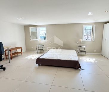 Châteauneuf de Grasse, location maison meublée 2 pièces. - Photo 4