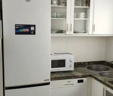 Alquiler de piso en Avenida Escultora Miss Whitney, 5 - Photo 5