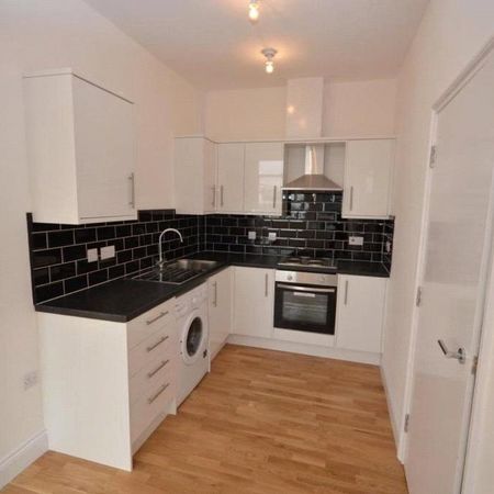 1 bedroom flat to rent - Photo 3